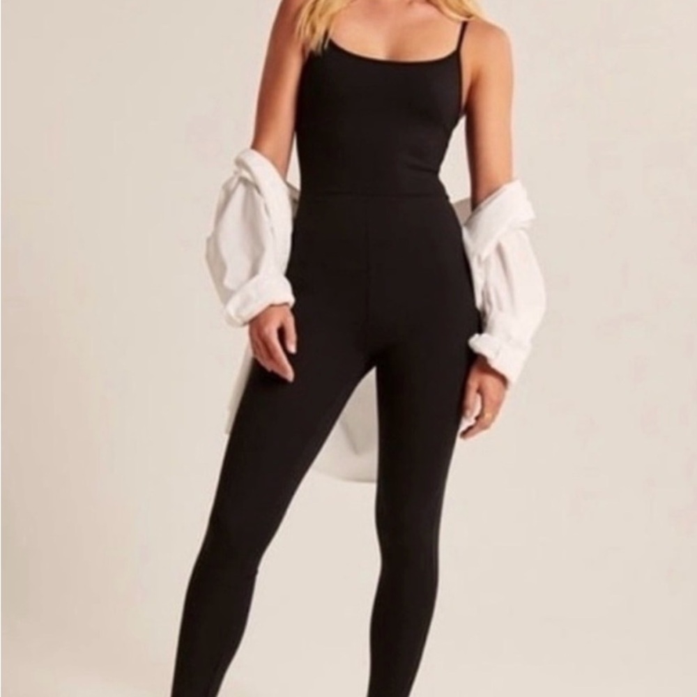 Abercrombie & Fitch Y2b Black Ponte Jumpsuit - Women’s MT